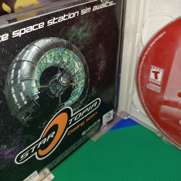 Tomb Raider: Chronicles (PC, 2000) 2 Disc - Picture 4 of 6